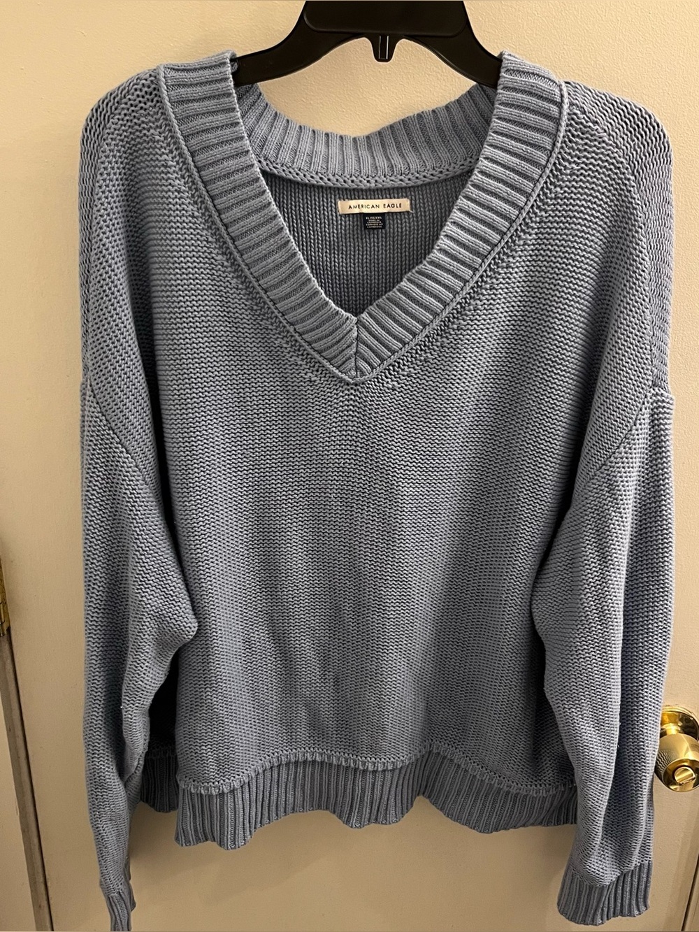 American Eagle V Neck Sweater 
Size XL